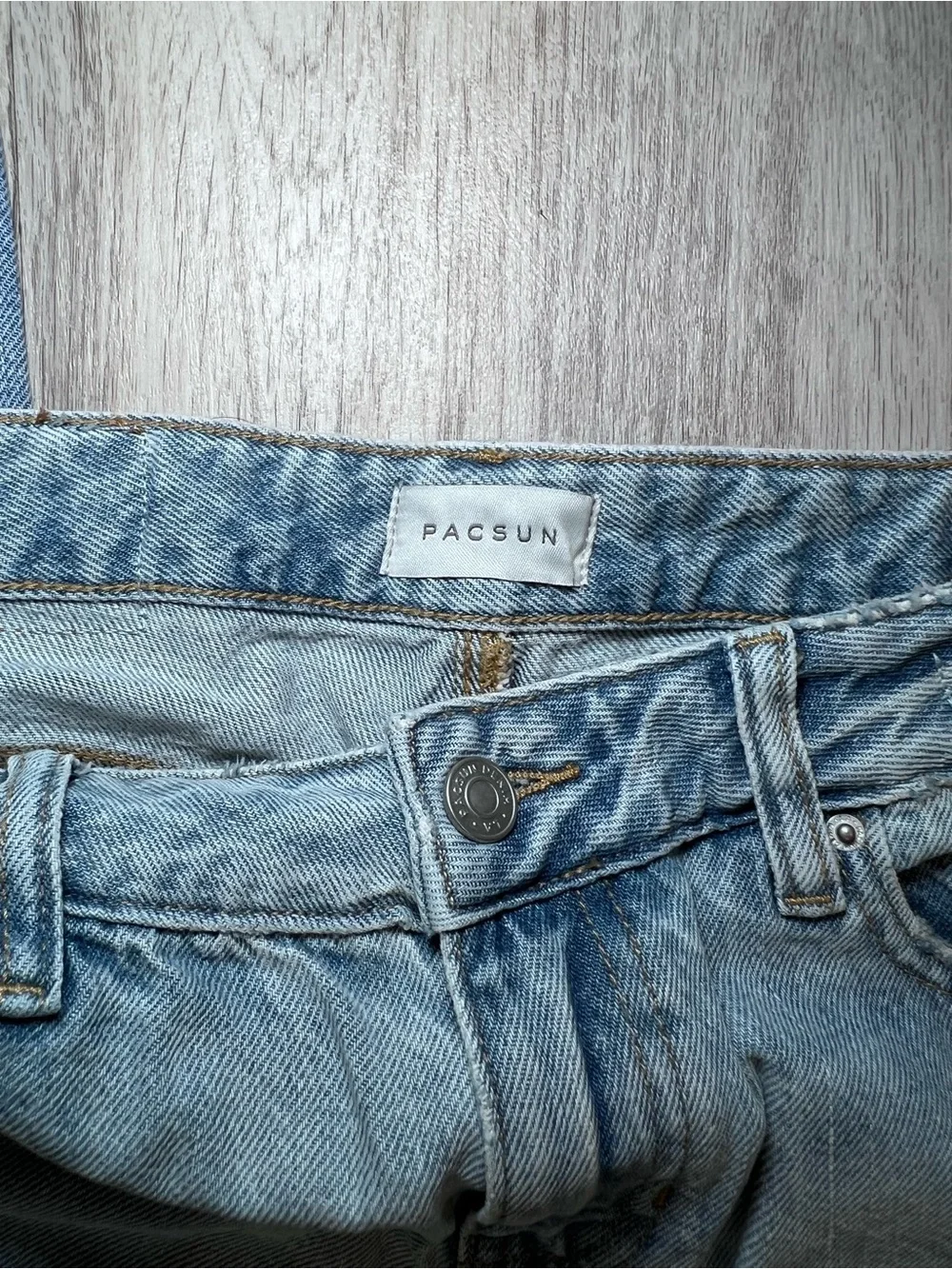 Pacsun Casey Low Rise Baggy Women’s Jeans Size 24 NWT.